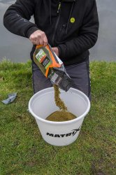 Matrix 17L Groundbait Bucket & Lid