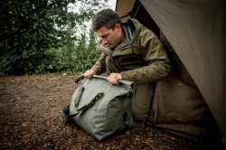 Trakker Downpour Roll Up Carryall