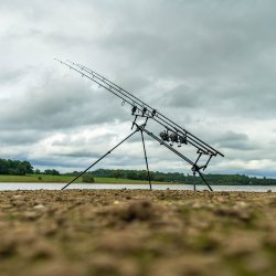 Avid Lok Down Altitude Rod Pod