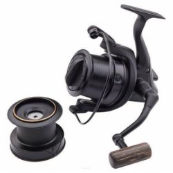 WYCHWOOD Riot Black Reel