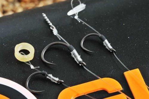 Guru QM1 15 Ready Rigs With Bait Bands  Size 14