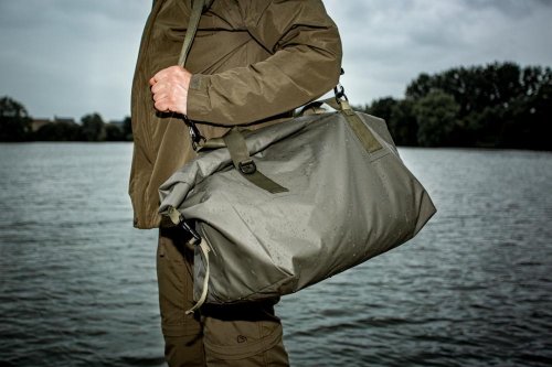 Trakker Downpour Roll Up Carryall